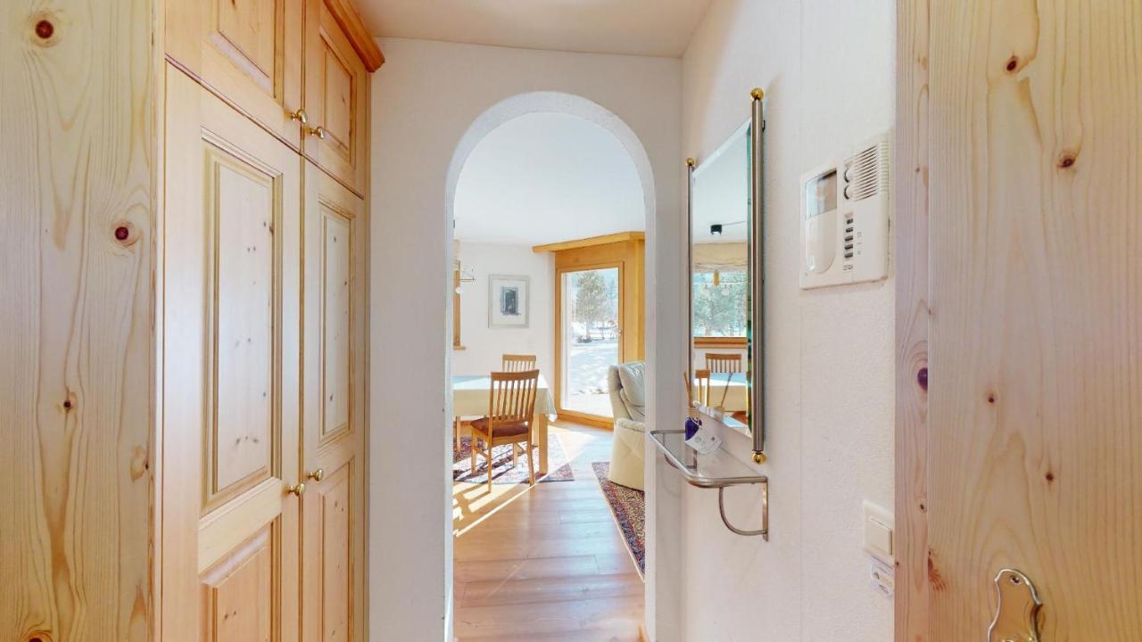 Stambuoch Apartman Celerina/Schlarigna Kültér fotó